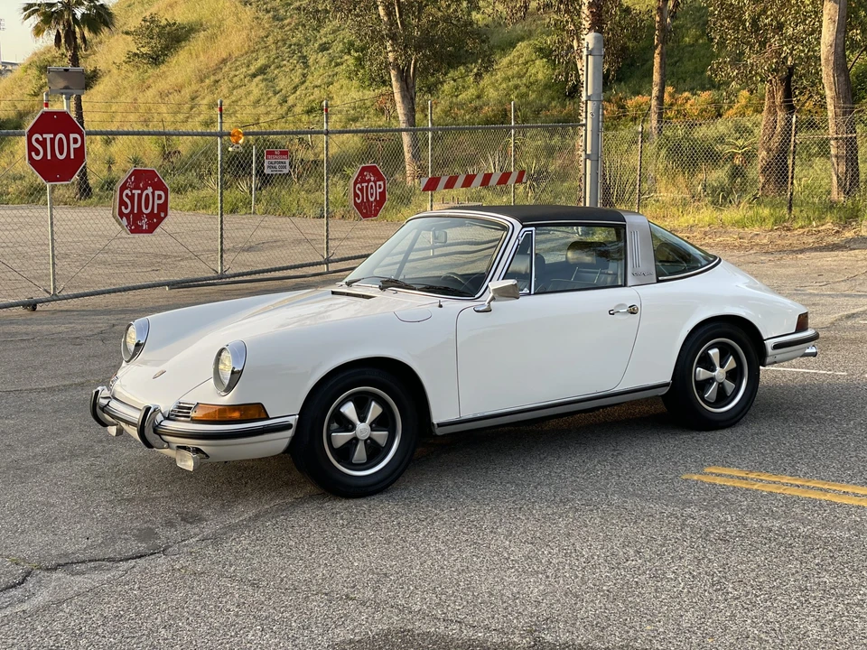1972 Porsche 911 T F-Body LWB - Image 2 of 31