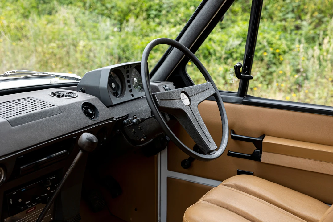 1972 Land Rover Range Rover Classic - Image 19 of 31