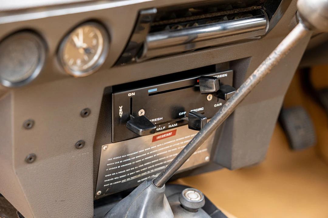 1972 Land Rover Range Rover Classic - Image 18 of 31