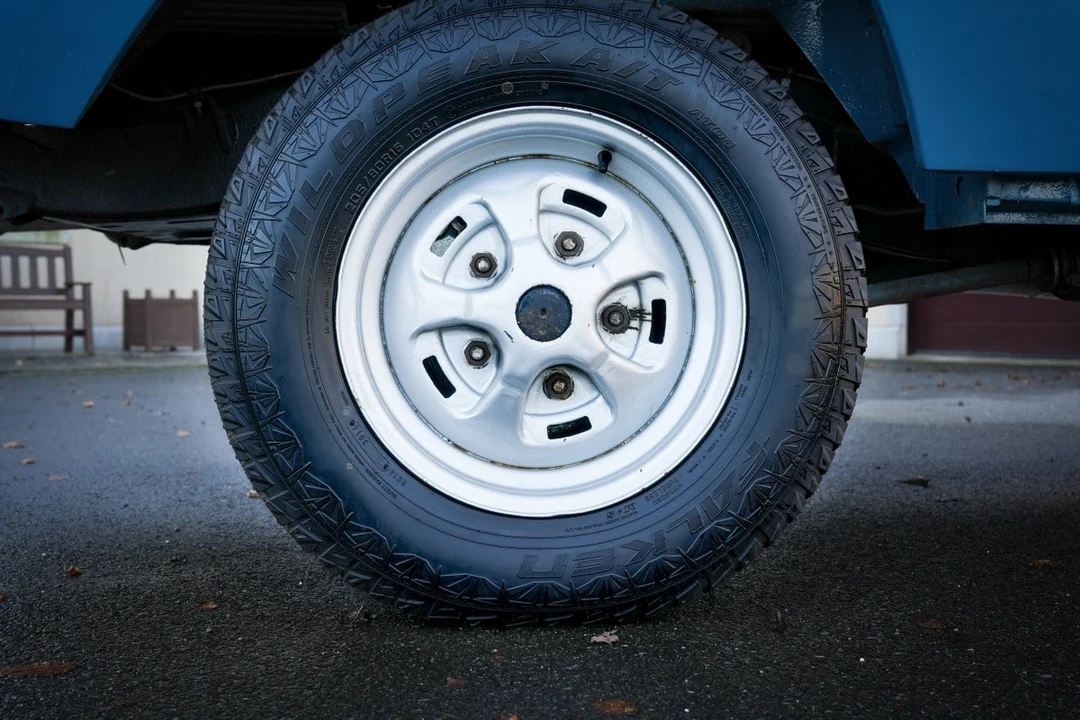 1972 Land Rover Range Rover Classic - Image 18 of 30