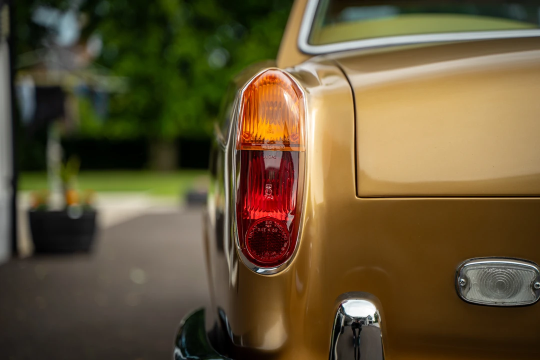 1972 Rolls-Royce Corniche Series I - Image 27 of 31