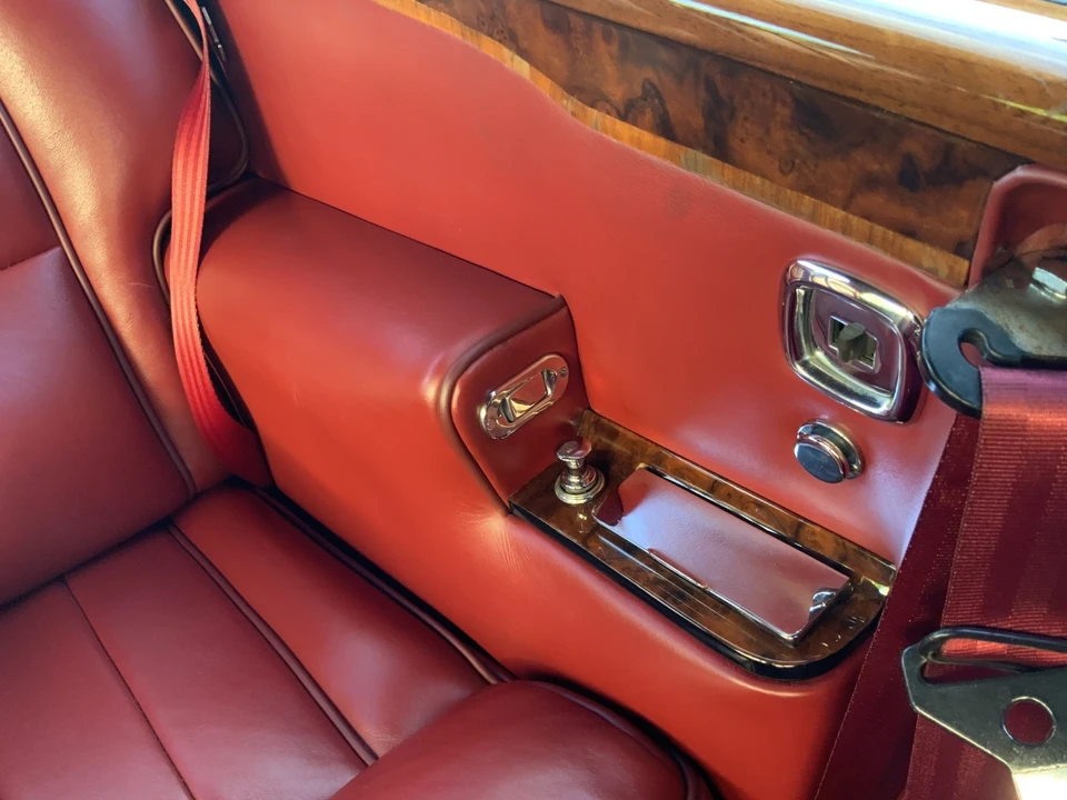 1972 Rolls-Royce Corniche - Image 30 of 31