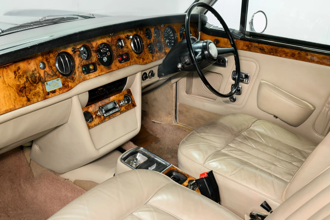 1972 Rolls-Royce Corniche Series I - Image 8 of 31