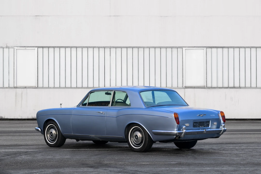 1972 Rolls-Royce Corniche Series I - Image 2 of 31