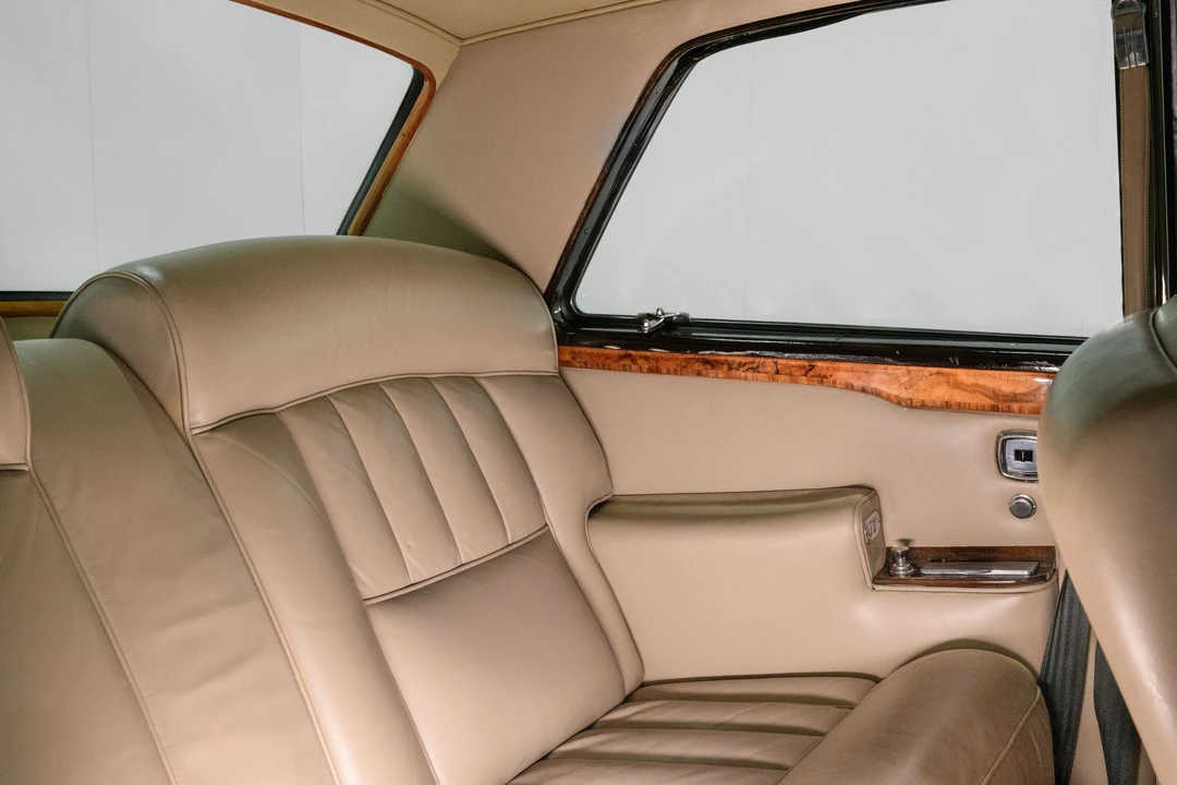 1972 Rolls-Royce Corniche Series I - Image 19 of 31