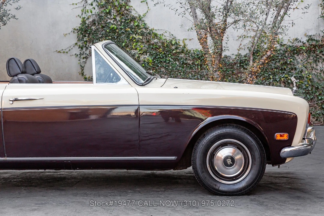 1972 Rolls-Royce Corniche Series I - Image 17 of 31