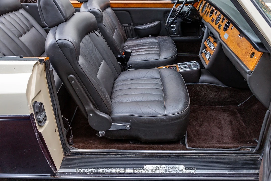 1972 Rolls-Royce Corniche Series I - Image 27 of 31