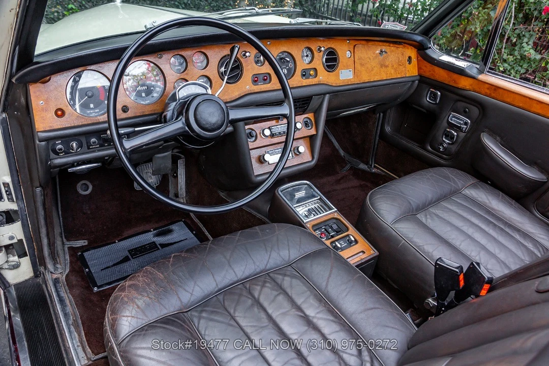 1972 Rolls-Royce Corniche Series I - Image 24 of 31