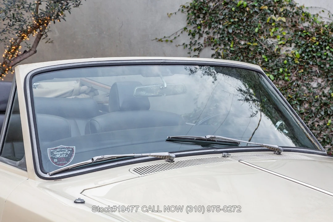 1972 Rolls-Royce Corniche Series I - Image 16 of 31