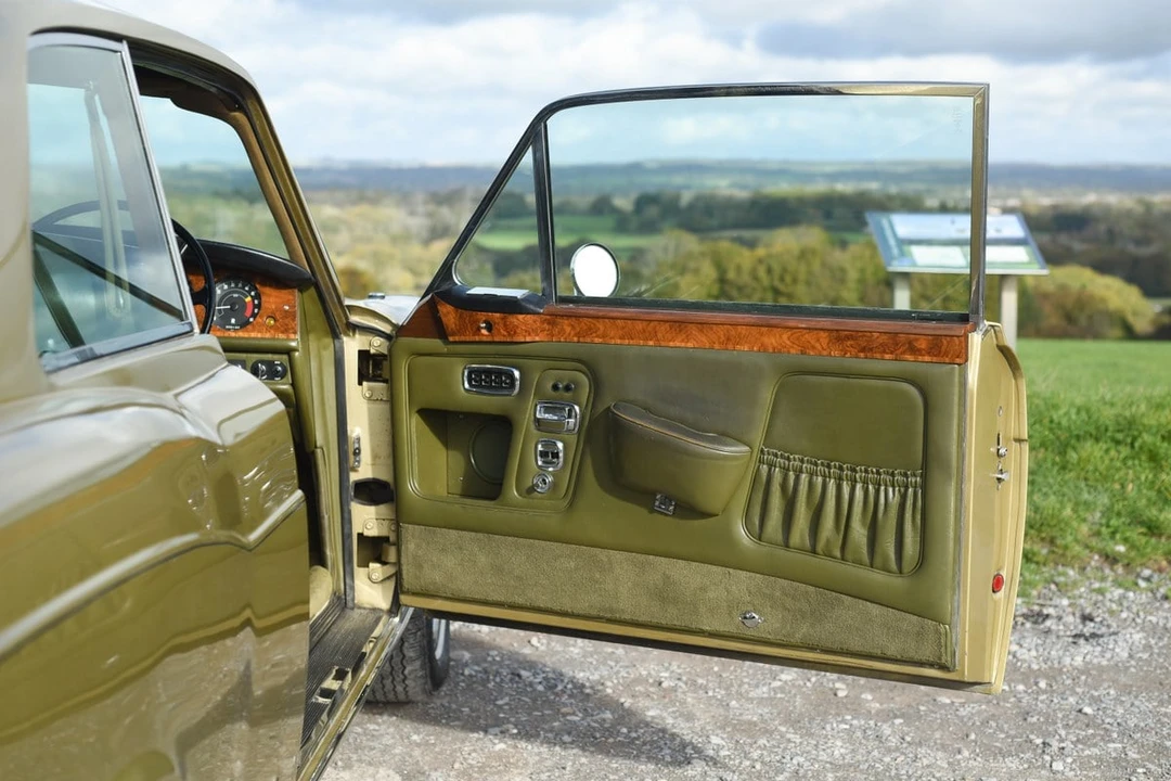 1972 Rolls-Royce Corniche Series I - Image 25 of 30