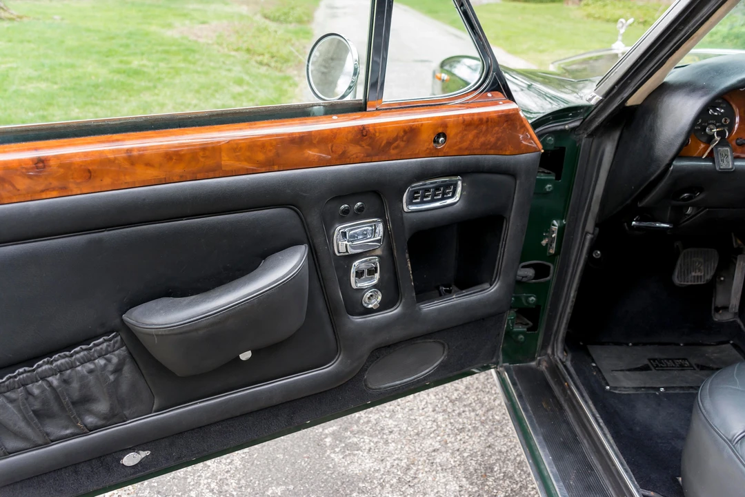 1972 Rolls-Royce Corniche Series I - Image 16 of 31