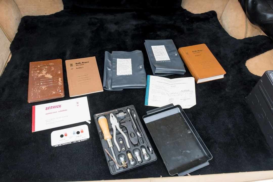 1972 Rolls-Royce Corniche Series I - Image 10 of 31