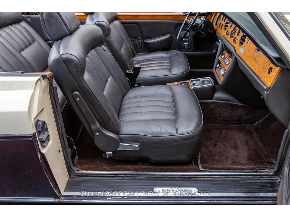1972 Rolls-Royce Corniche Series I - Image 25 of 31