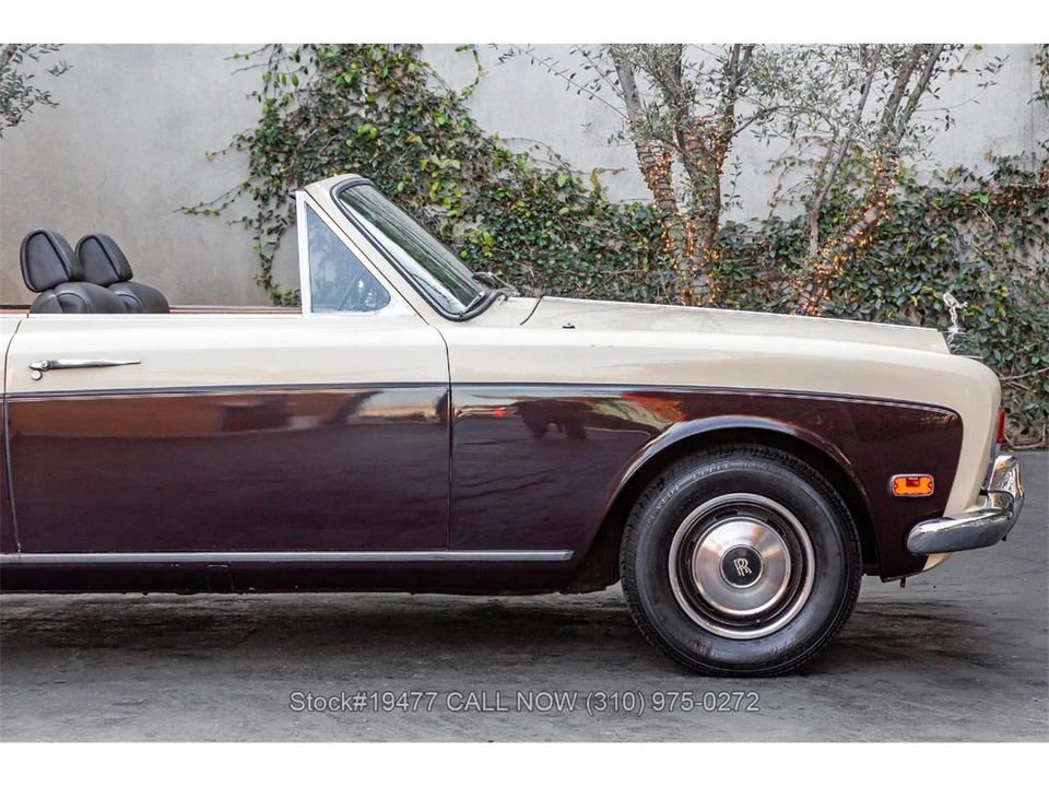 1972 Rolls-Royce Corniche Series I - Image 15 of 31