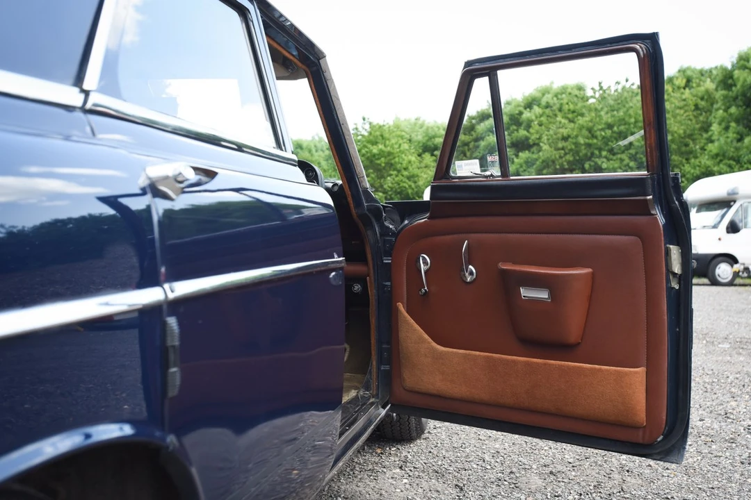 1972 Rover - Image 23 of 30