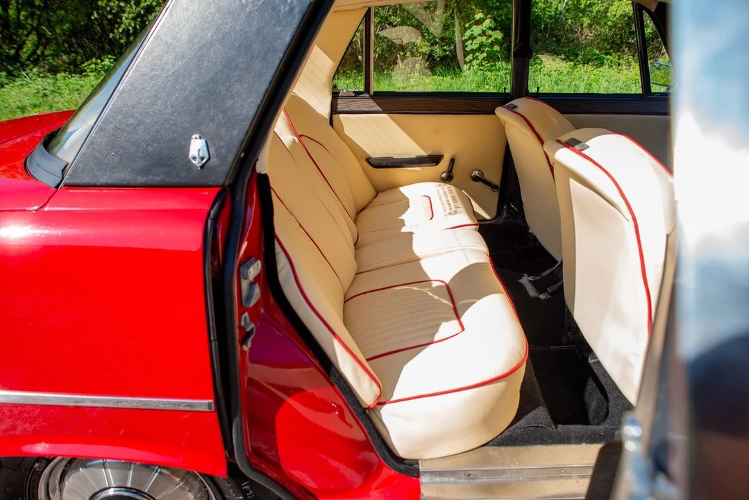 1972 Rover - Image 26 of 30