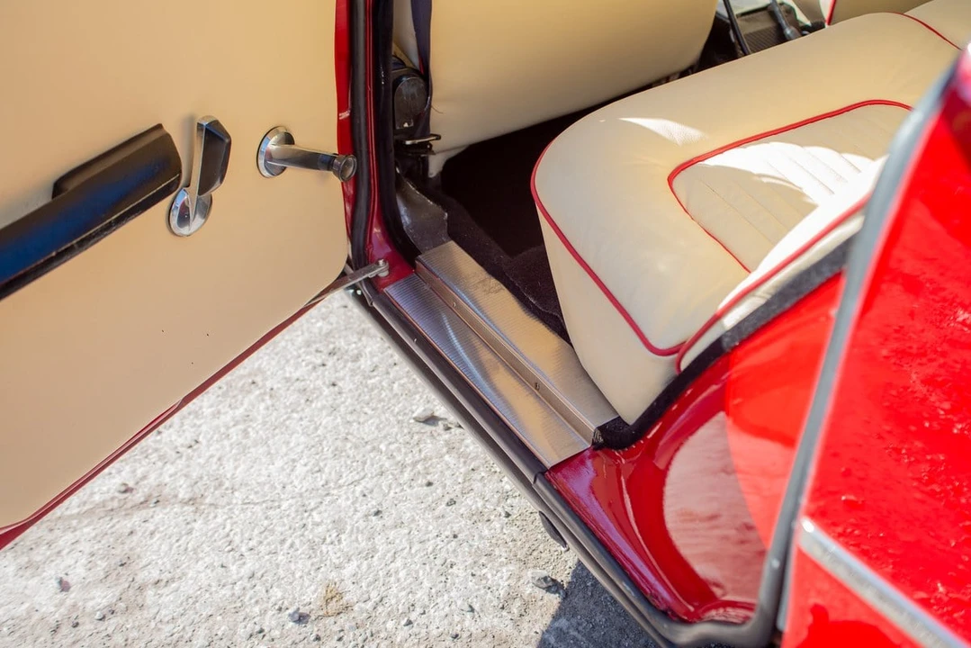 1972 Rover - Image 28 of 30