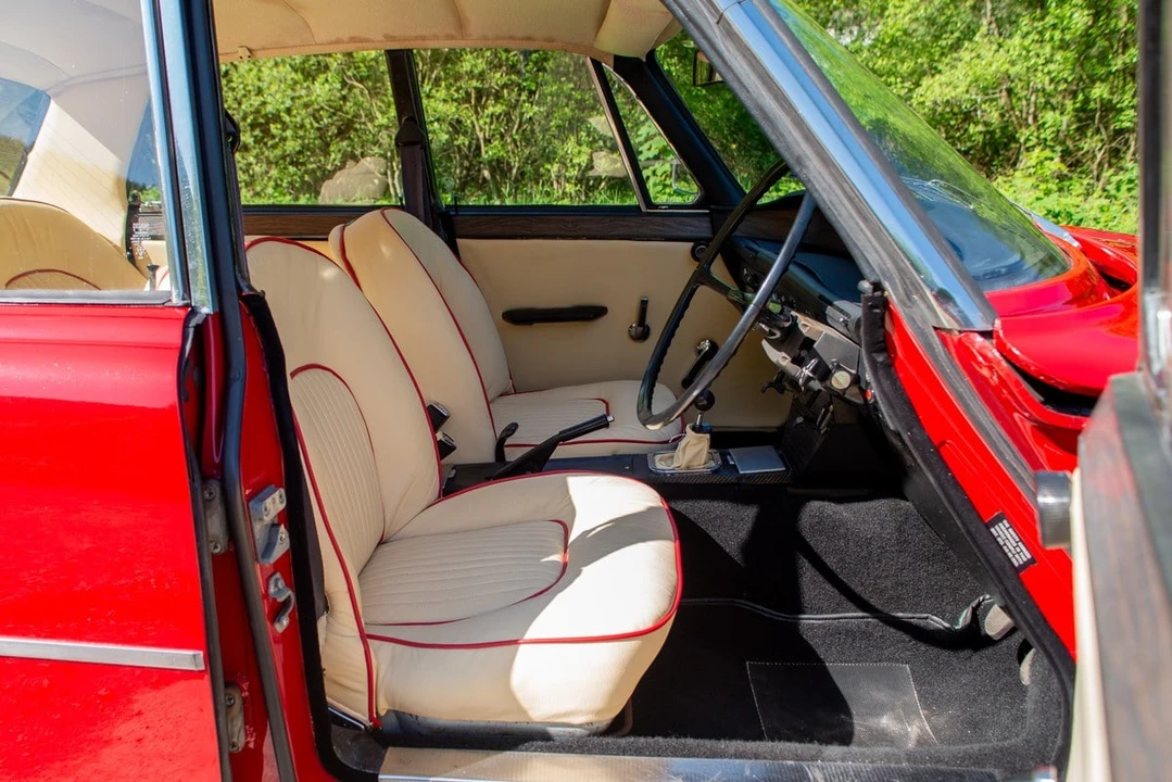 1972 Rover - Image 29 of 30