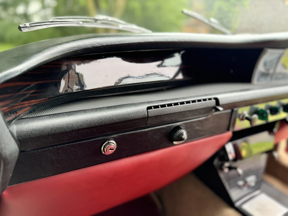 1972 Rover - Image 29 of 30