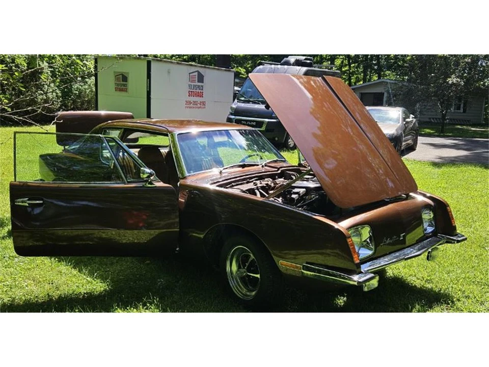 1972 Studebaker Avanti - Image 8 of 17