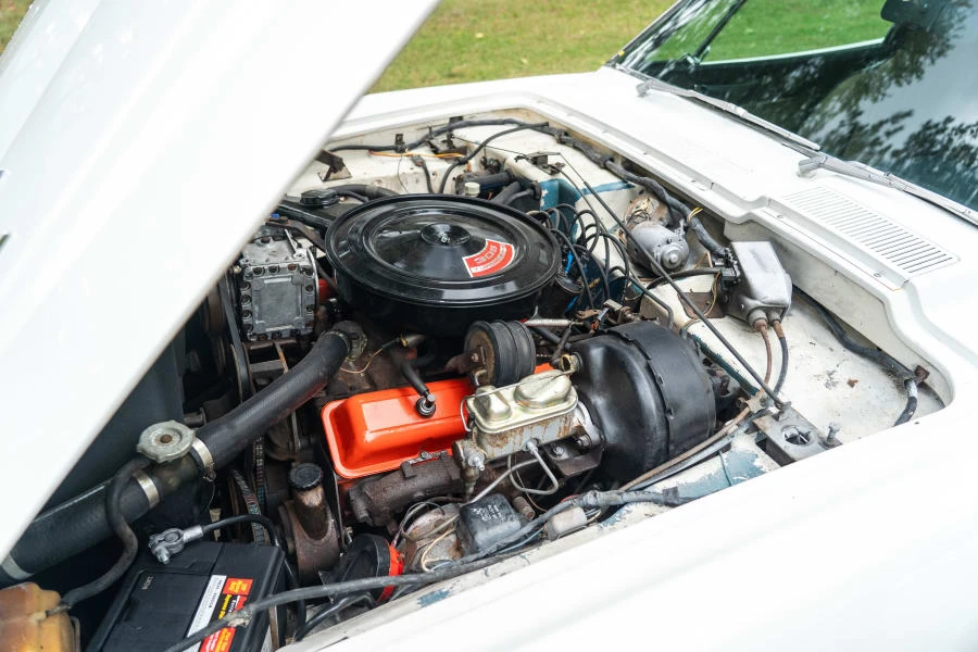 1972 Studebaker Avanti - Image 16 of 16