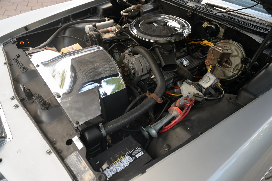 1972 Stutz Blackhawk - Image 3 of 31
