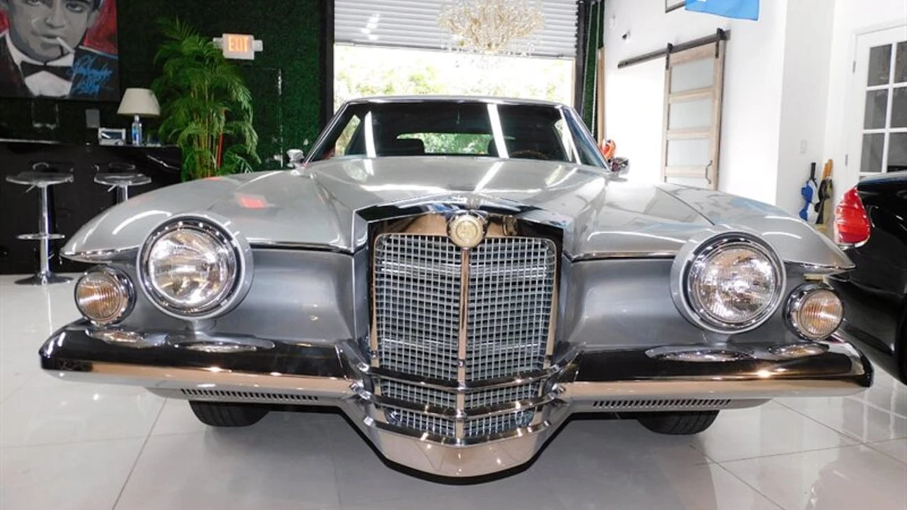 1972 Stutz Blackhawk - Image 7 of 7