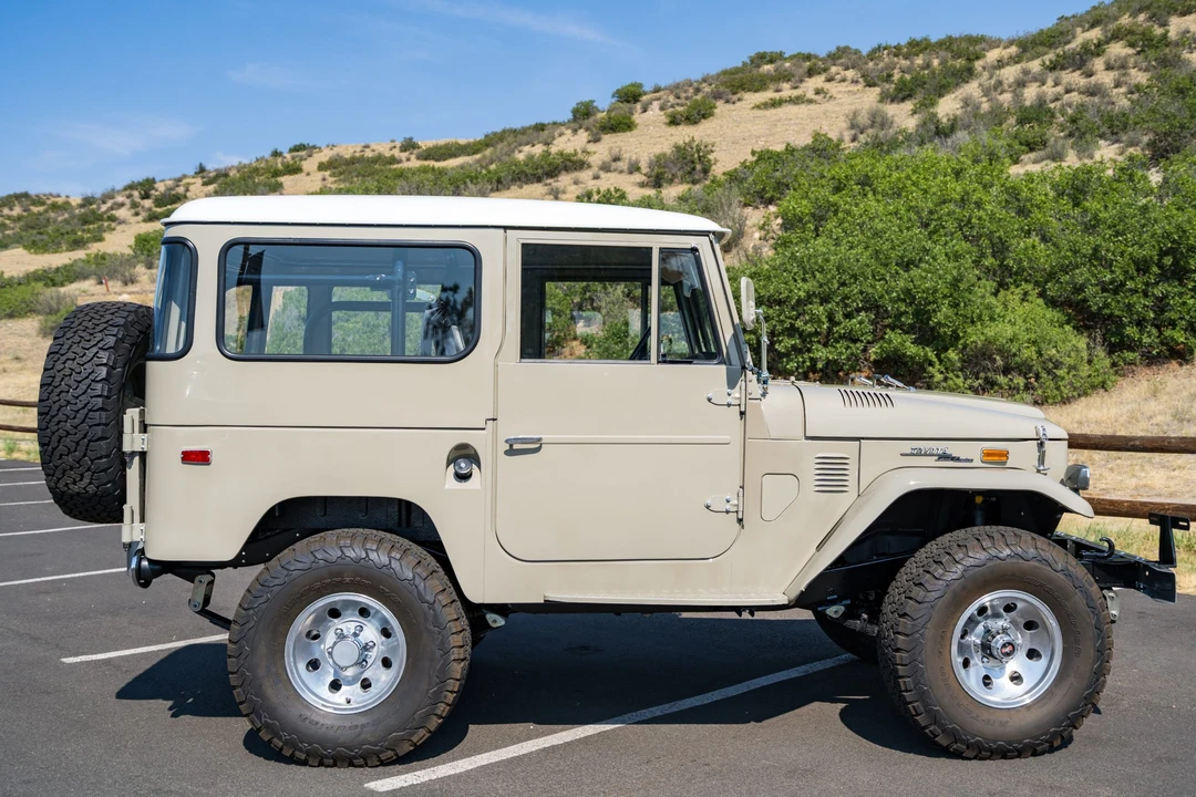 1972 Toyota J40 Land Cruiser - Image 9 of 31