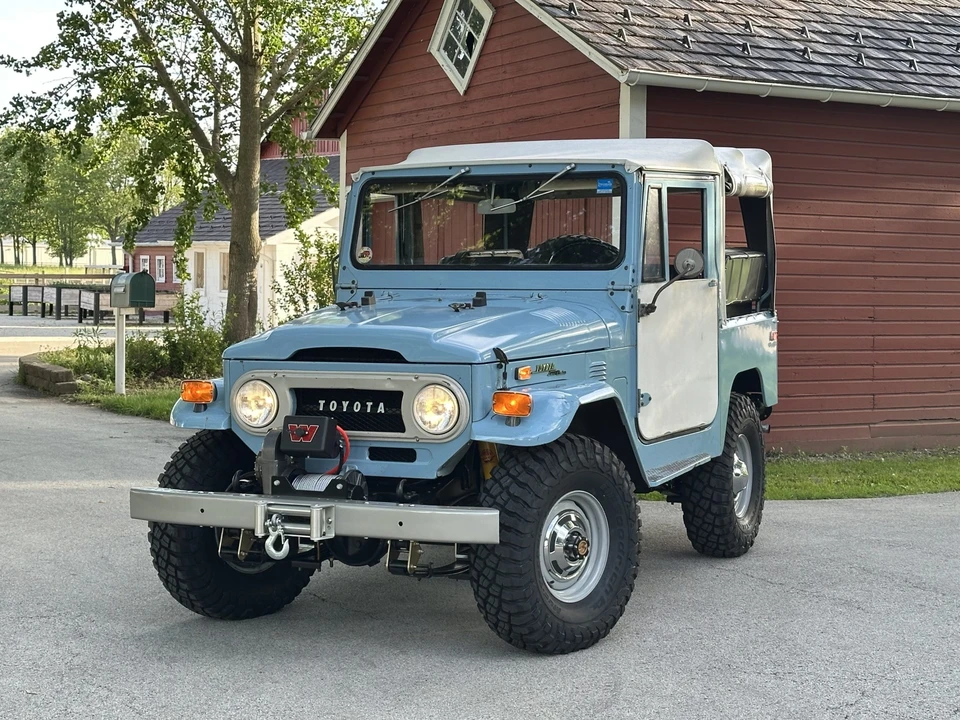 1972 Toyota - Image 2 of 31