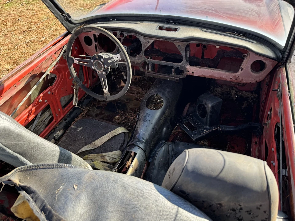 1972 Triumph TR6 (US-spec) - Image 5 of 6