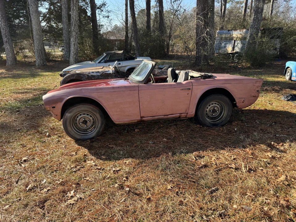 1972 Triumph TR6 (US-spec) - Image 2 of 6