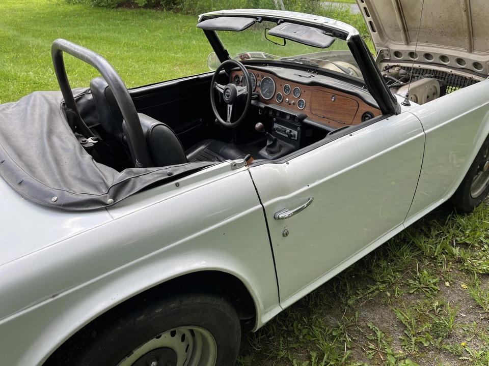 1972 Triumph TR6 (US-spec) - Image 19 of 31