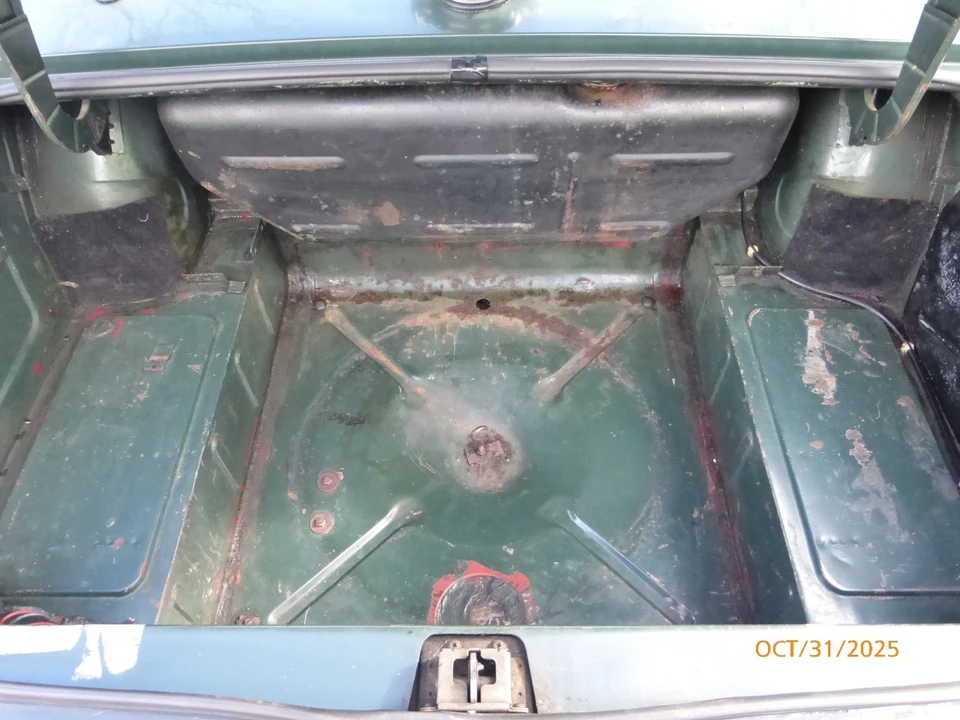 1972 Triumph TR6 (US-spec) - Image 20 of 21