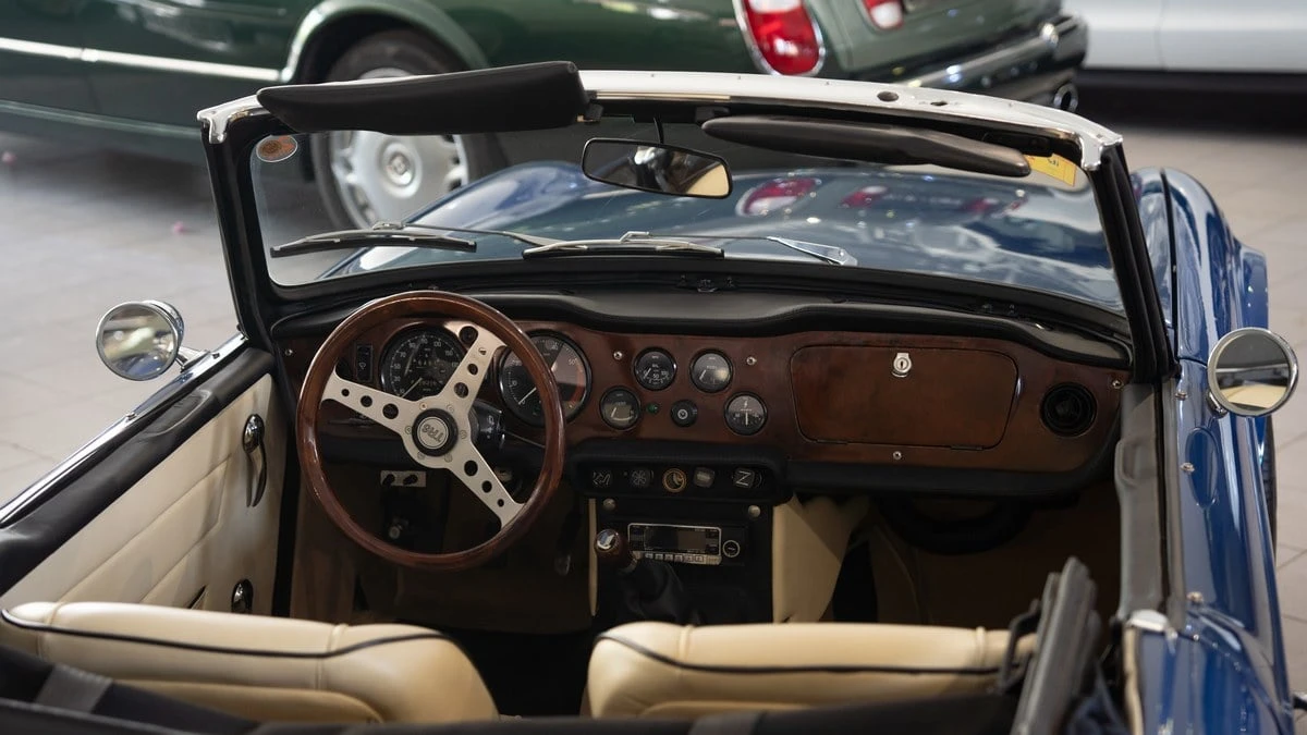 1972 Triumph TR6 - Image 11 of 30