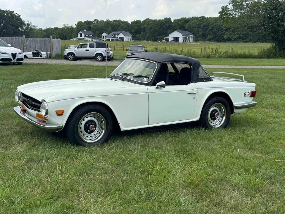 1972 Triumph TR6 (US-spec) - Image 14 of 31