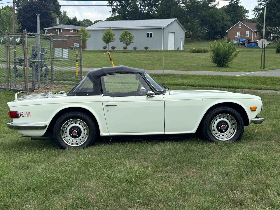 1972 Triumph TR6 (US-spec) - Image 7 of 31