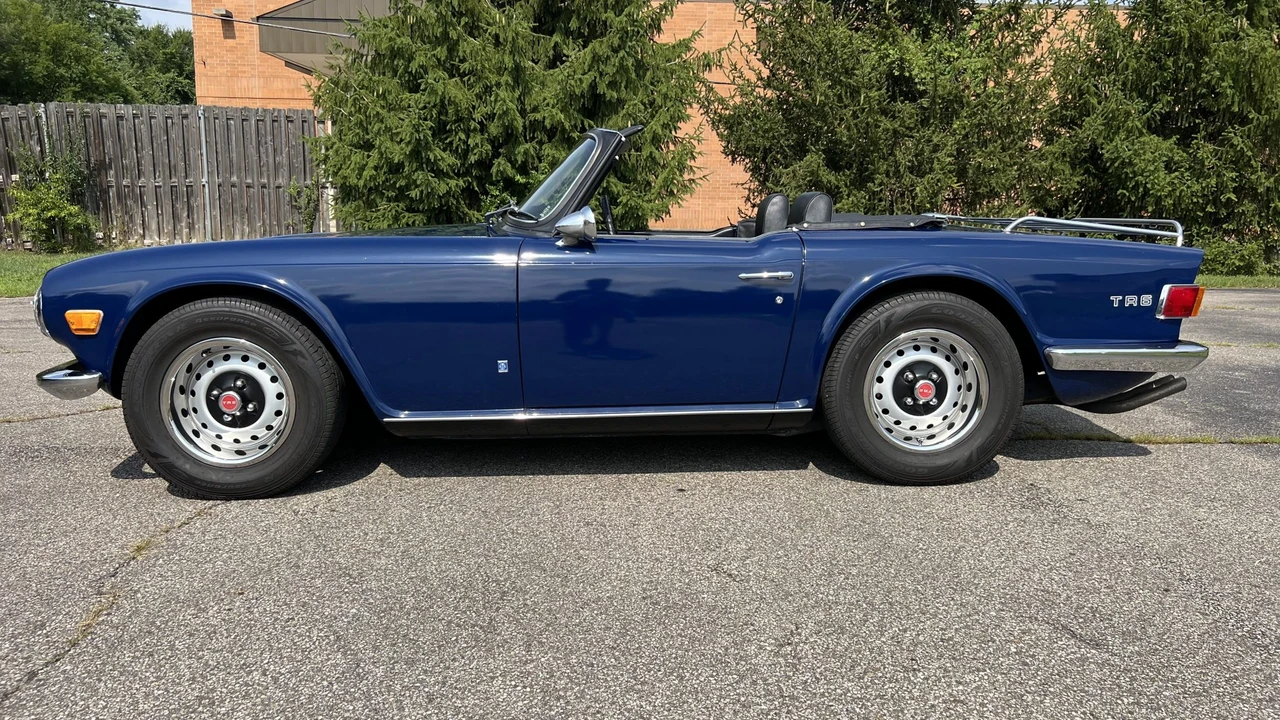 1972 Triumph TR6 (US-spec) - Image 10 of 31