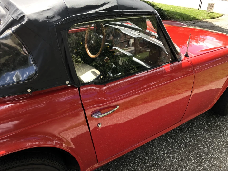 1972 Triumph TR6 (US-spec) - Image 10 of 31