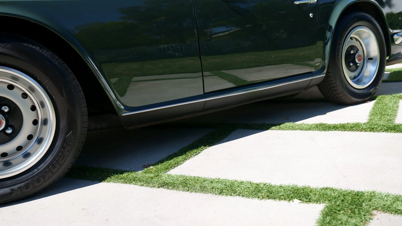 1972 Triumph TR6 (US-spec) - Image 24 of 31