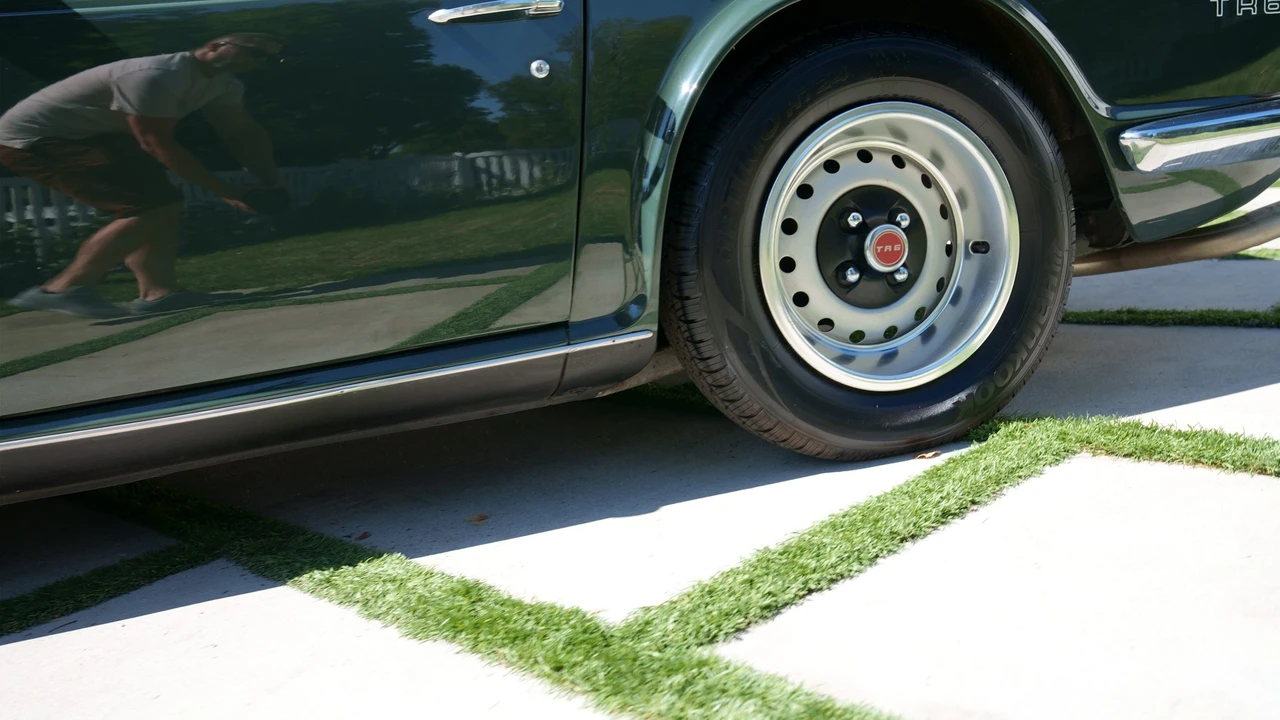1972 Triumph TR6 (US-spec) - Image 26 of 31
