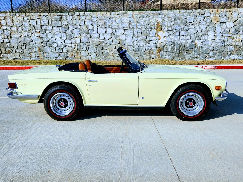 1972 Triumph TR6 (US-spec) - Image 10 of 31