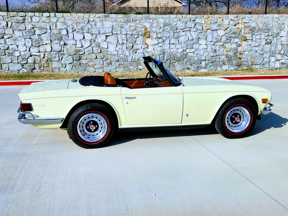 1972 Triumph TR6 (US-spec) - Image 11 of 31