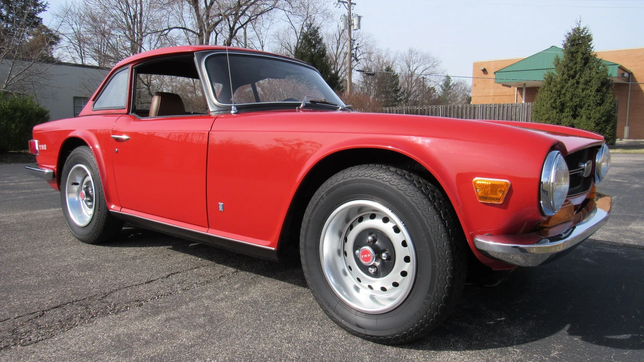 1972 Triumph TR6 (US-spec) - Image 10 of 31