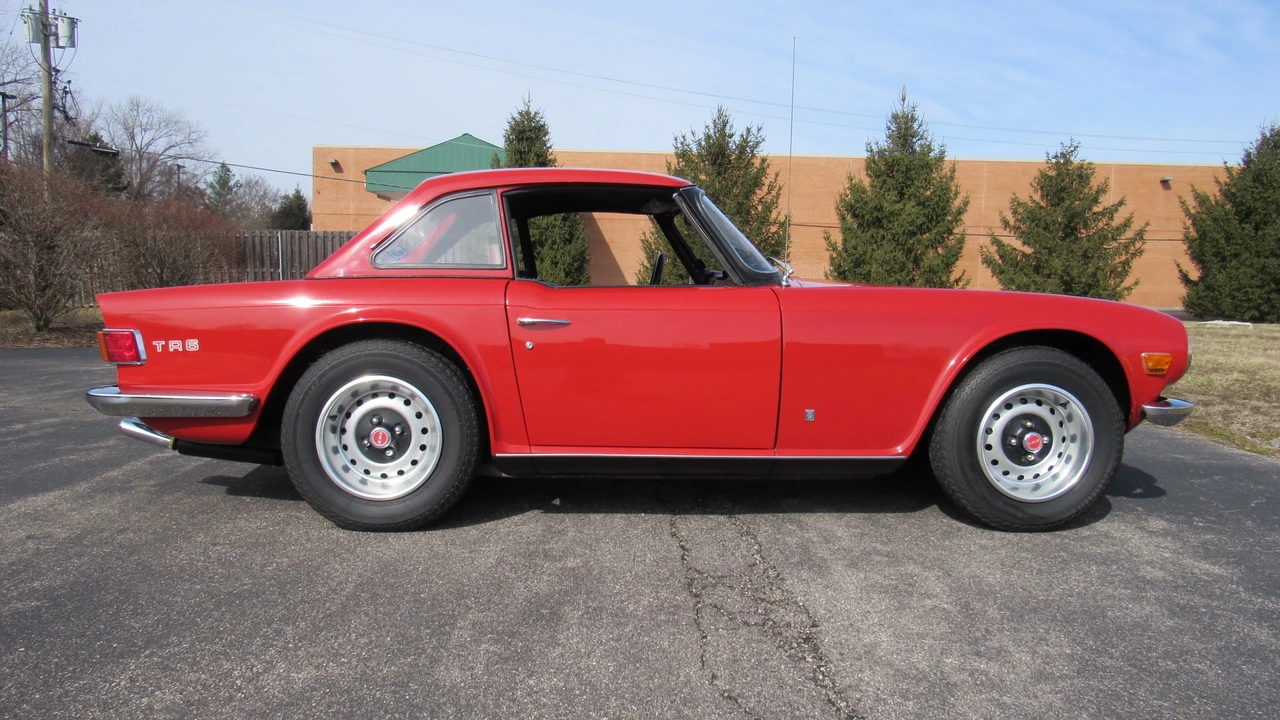 1972 Triumph TR6 (US-spec) - Image 11 of 31