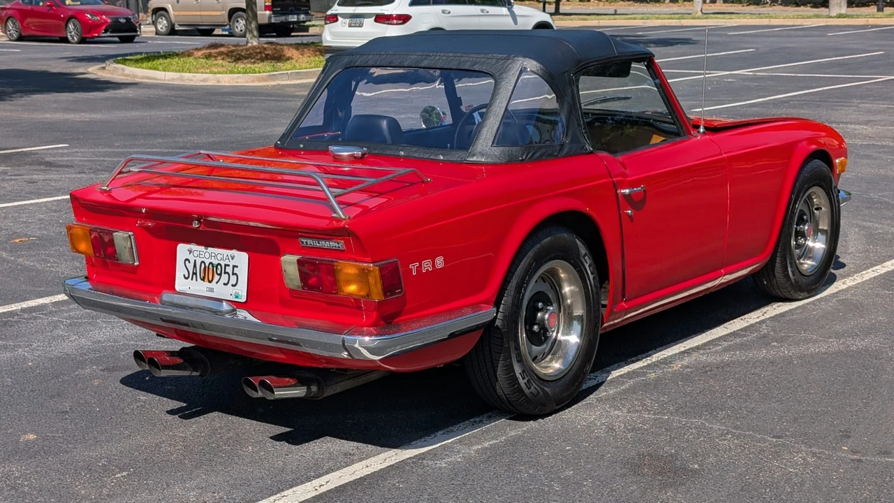 1972 Triumph TR6 (US-spec) - Image 9 of 31