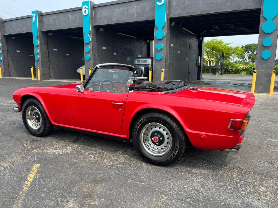 1972 Triumph TR6 - Image 8 of 31