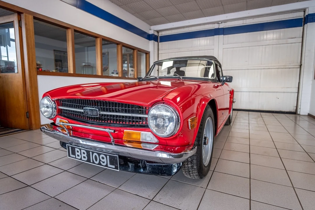 1972 Triumph TR6 CF Injected - Image 21 of 30
