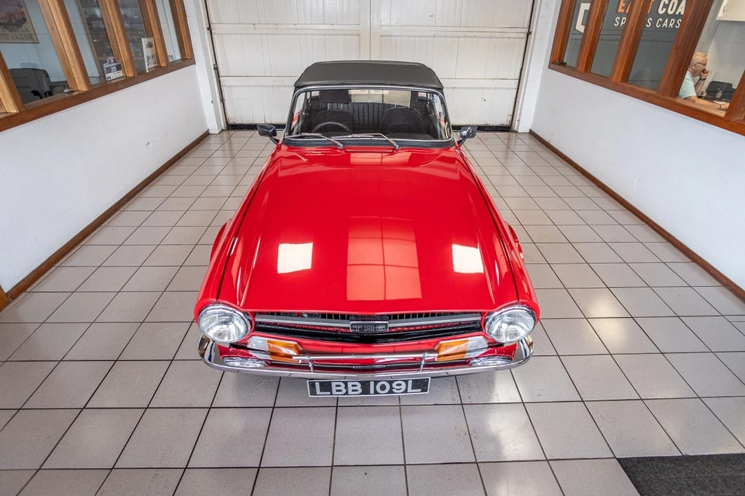 1972 Triumph TR6 CF Injected - Image 15 of 30