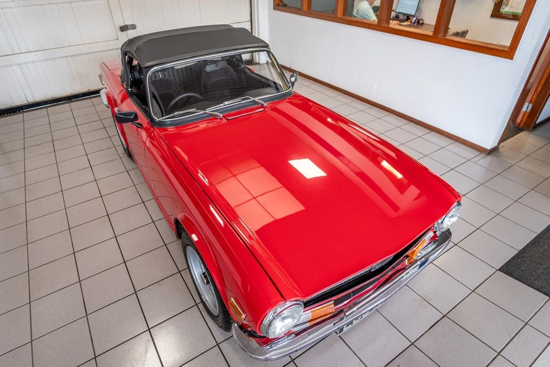 1972 Triumph TR6 CF Injected - Image 24 of 30