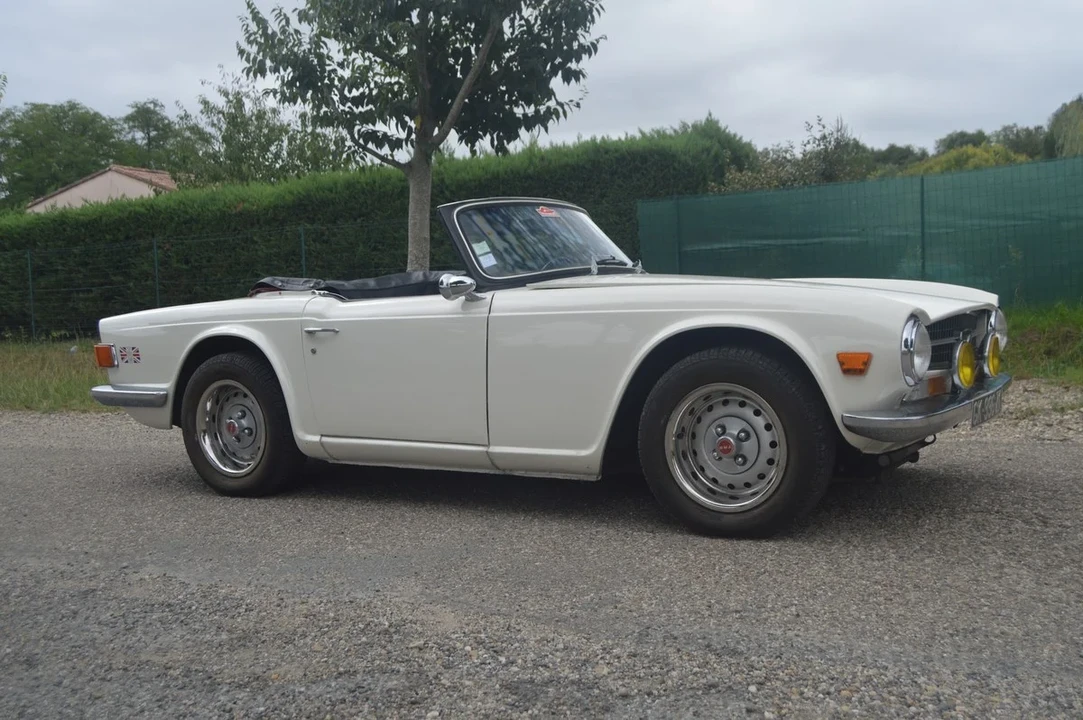 1972 Triumph TR6 CF Injected - Image 26 of 30